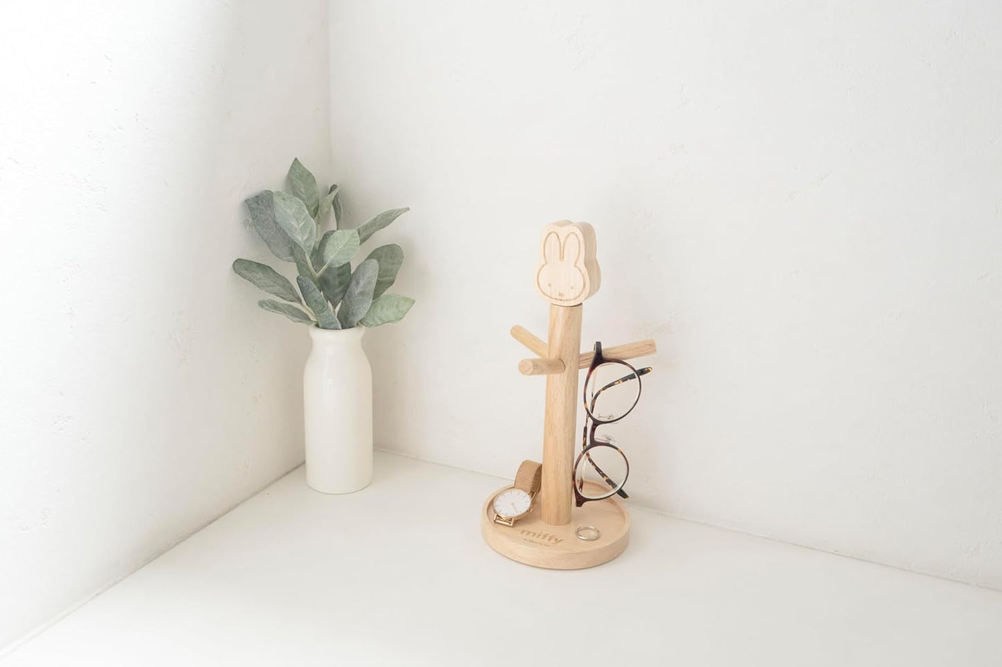 Miffy Wooden Mug Stand