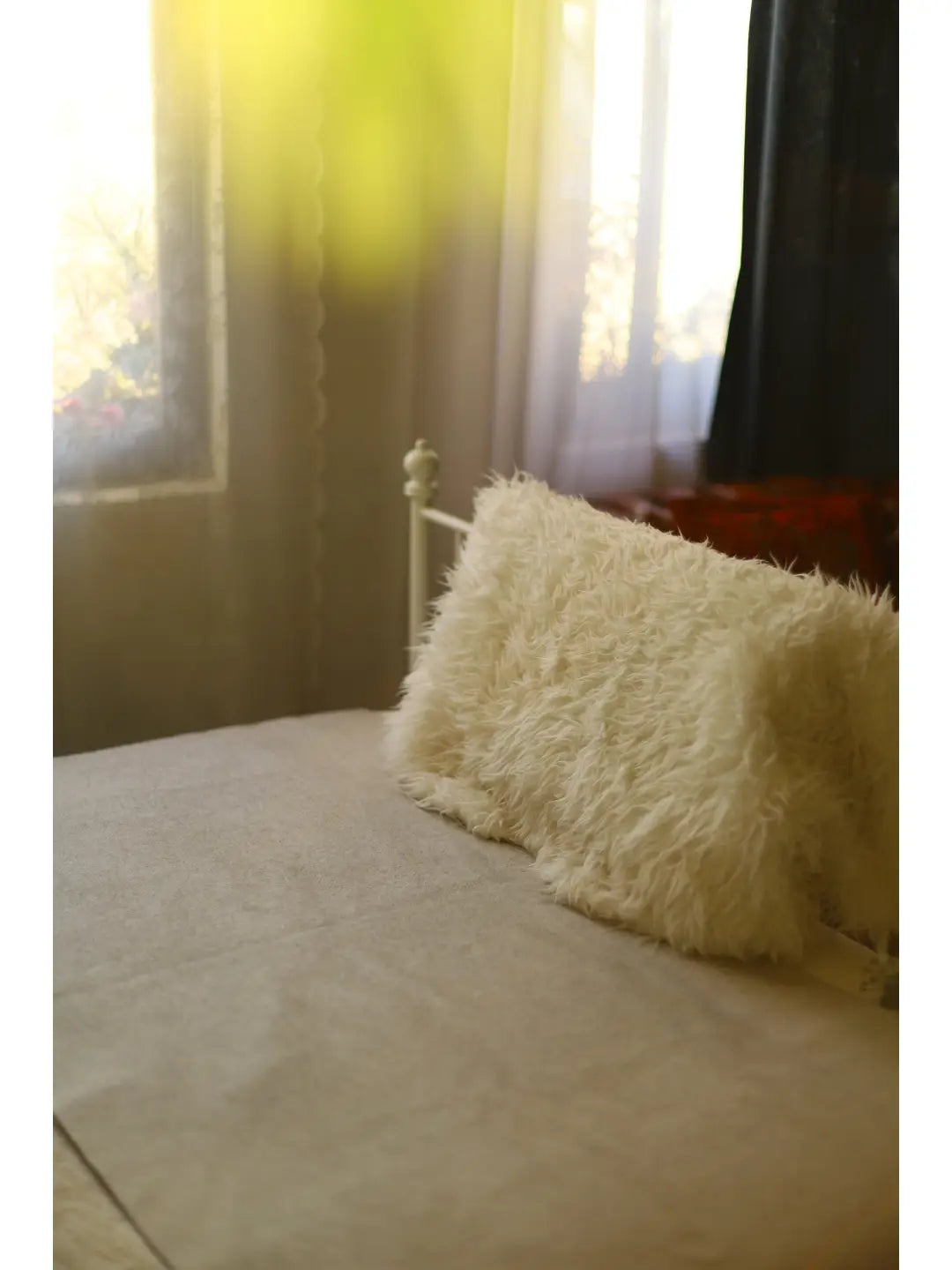 Luxurious Pure Cashmere Knitted Sofa Blanket.Black & Oatmeal