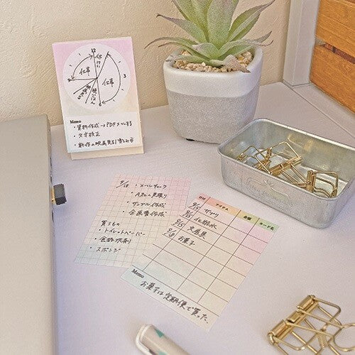 Standing Memo Pad (Pastel colored)